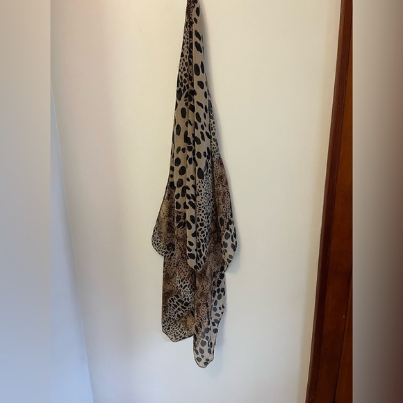 Silky Scarf Animal Block Print Tan Brown Print 62” Long x 28” wide - Picture 7 of 8